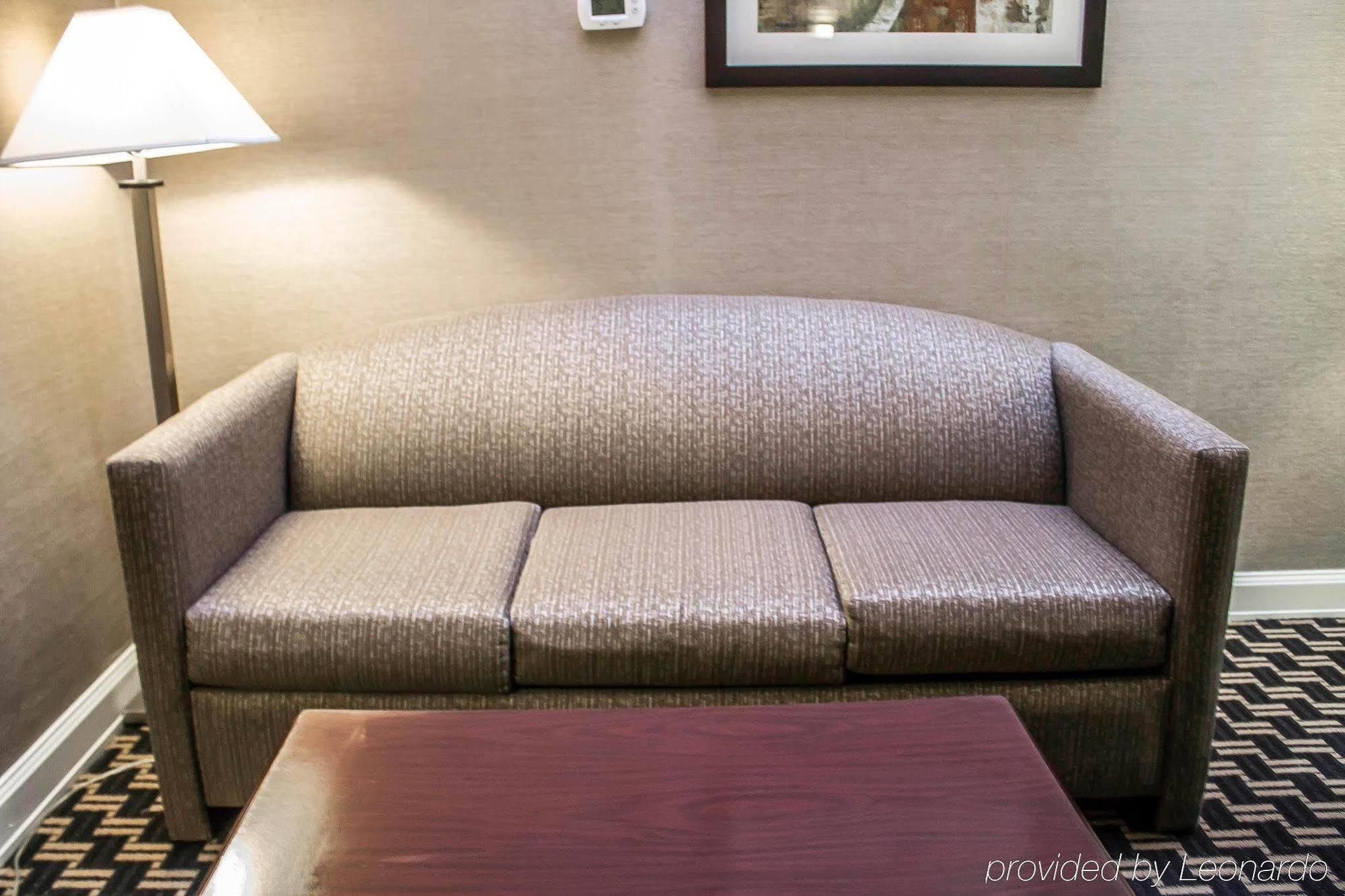 Quality Inn & Conference Center アクロン エクステリア 写真